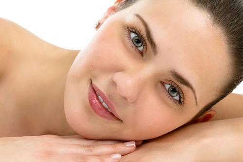 正確的護膚步驟是什么 7個步驟你最對了嗎-易網<a href=http://m.henggaotouzi.com/ target=_blank class=infotextkey>健康養生</a>網 正確的護膚步驟是什么 7個步驟你最對了嗎