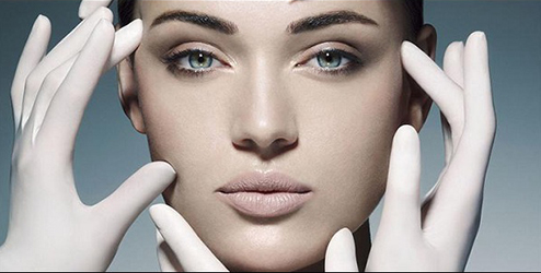 洗臉后，補(bǔ)水保濕平紋布顯年輕是重要