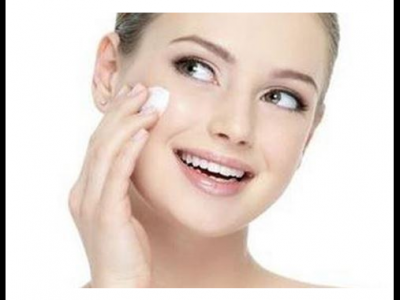 肌膚護理的一切正常次序恰當?shù)淖o膚的步驟