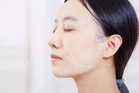 臉腫是什么原因引起的，女生早上起來臉腫怎么辦