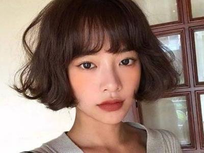 臉色發黃是什么原因，女生面部暗黃小心肝病找上你