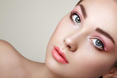 皮膚黃怎么調(diào)理能變白 多吃這5種食物可提亮膚色