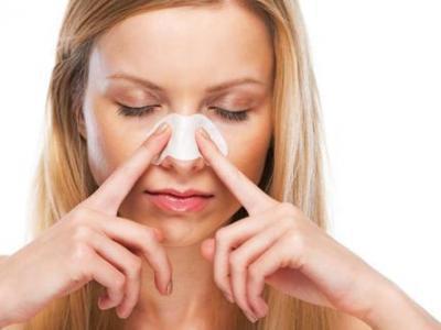 黑頭貼會把毛孔拉大嗎 黑頭貼用完后怎么收縮毛孔