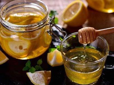 喝蜂蜜水的最佳時(shí)間，蜂蜜減肥美容的正確喝法