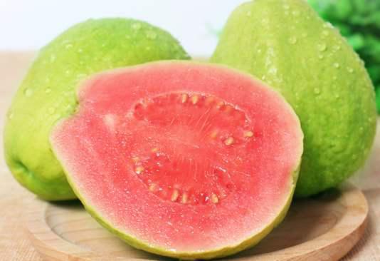 番石榴的功效與作用，有效滋養肌膚！