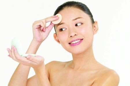 日?？焖倜腊椎姆椒?，女性亮白皮膚的六個妙招