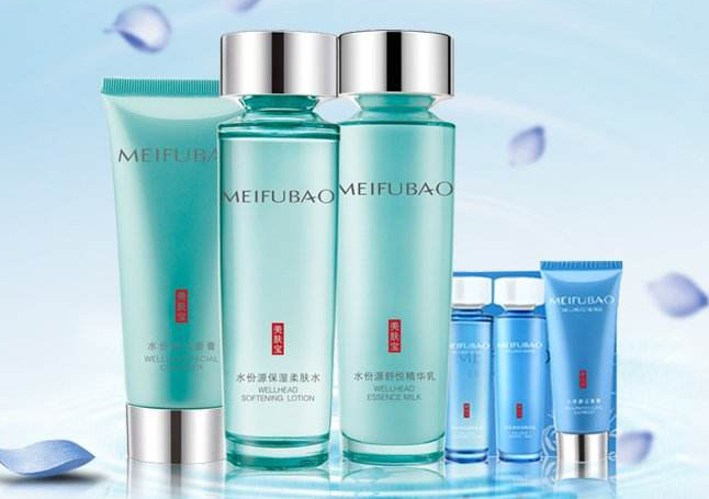 中性皮膚夏季適合什么化妝品好？這五款化妝品補水效果好