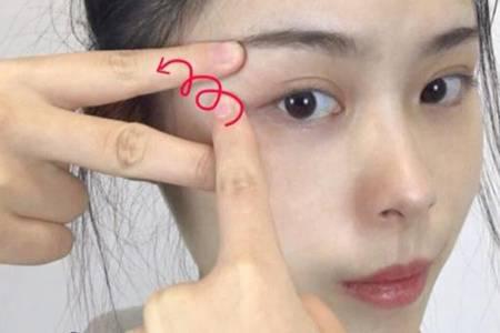 眼霜什么時候用 注意這幾點減少細(xì)紋和眼袋