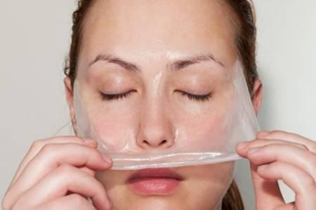 敷面膜第二天長痘的原因是什么  3個誘發痘痘原因大家需注意