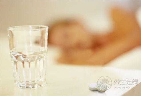 早上起床4種水一定不能喝