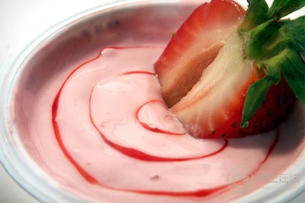 揭秘酸奶的八種錯誤喝法