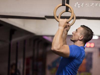 劉洋奪體操吊環(huán)金牌 尤浩摘銀 中國體操隊(duì)首金