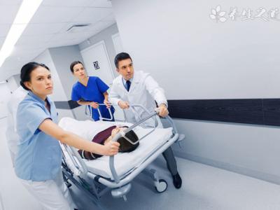 河南商丘多家大醫(yī)院緊急騰空 作為接收病人中轉(zhuǎn)醫(yī)院