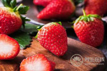 夏季該怎樣進行臉部皮膚保養?