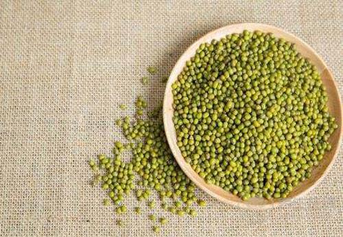 夏天最適合喝的竟不是綠豆湯，它才是夏季的排濕養血之王~