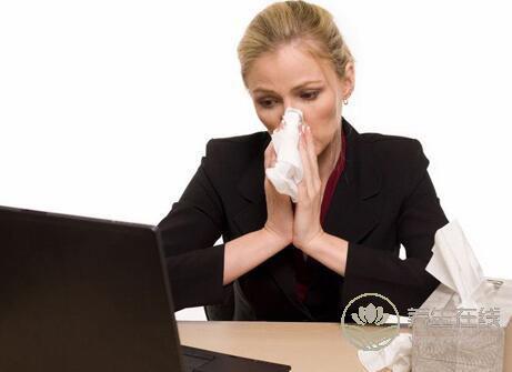 秋季即時添加衣服預防感冒發(fā)生