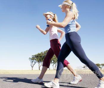 夏季養生適合做哪些運動？