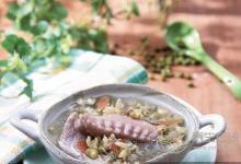 清熱解暑，綠豆海帶來煲湯