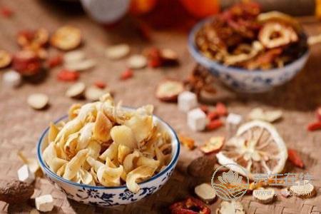 推薦秋季女性養(yǎng)生補血食物