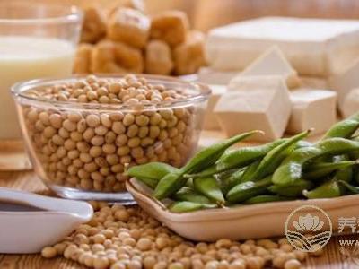 秋季補(bǔ)鈣黃金期：多吃這些含鈣食物