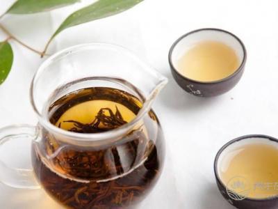 秋季適合多喝的養生茶