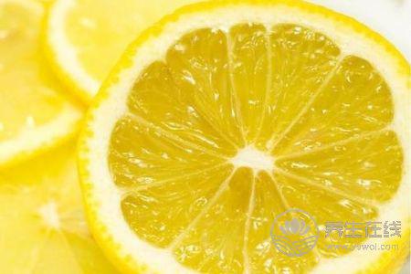 秋季感冒的原因有哪些?預防感冒的水果有哪些?