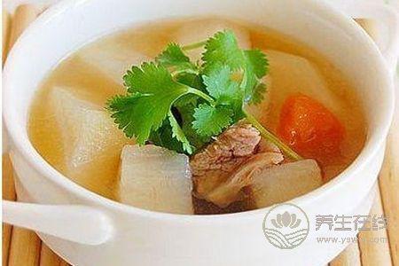 秋季咳嗽不止怎么辦?治療咳嗽的食療方有哪些?