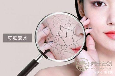 秋季皮膚為什么會(huì)過(guò)敏?秋季皮膚過(guò)敏有什么癥狀?