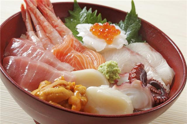 春天適合吃哪些海鮮?春天吃海鮮要注意什么?-易網(wǎng)健康<a href=http://m.henggaotouzi.com/jkys/ target=_blank class=infotextkey>養(yǎng)生</a>網(wǎng) 春天適合吃哪些海鮮?春天吃海鮮要注意什么?