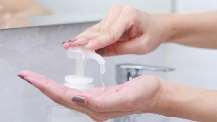 寶寶這些表現可能是花粉過敏 預防寶寶花粉過敏需關注三方面