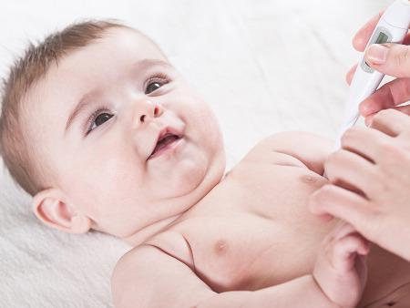 秋季腹瀉兇如虎,如何不讓寶寶中招,你應該注意這幾點-易網健康<a href=http://m.henggaotouzi.com/jkys/ target=_blank class=infotextkey>養生</a>網 秋季腹瀉兇如虎,如何不讓寶寶中招,你應該注意這幾點