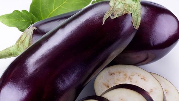 秋天吃茄子,營養又健康-易網健康<a href=http://m.henggaotouzi.com/jkys/ target=_blank class=infotextkey>養生</a>網 秋天吃茄子,營養又健康