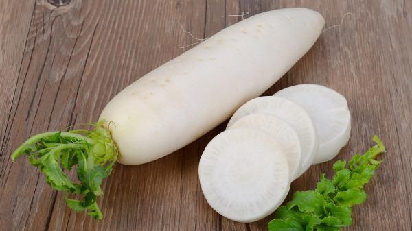 冬吃蘿卜賽人參？這些人不能吃