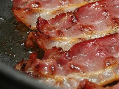 夏季吃羊肉可以喝酒嗎 吃羊肉配什么酒比較好