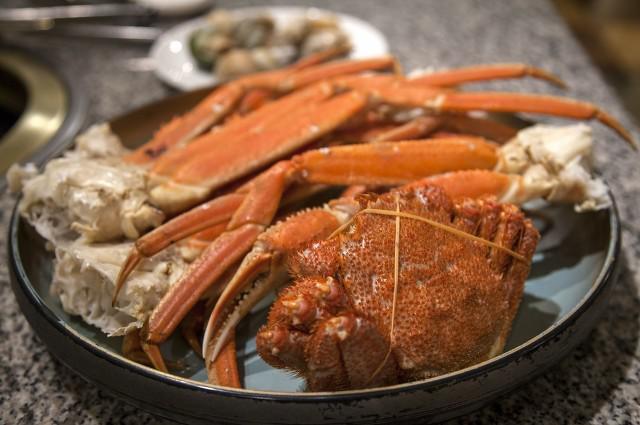 螃蟹死了能吃嗎?螃蟹死后吃了會怎么樣?-易網(wǎng)<a href=http://m.henggaotouzi.com/ target=_blank class=infotextkey>健康養(yǎng)生</a>網(wǎng) 螃蟹死了能吃嗎?螃蟹死后吃了會怎么樣?