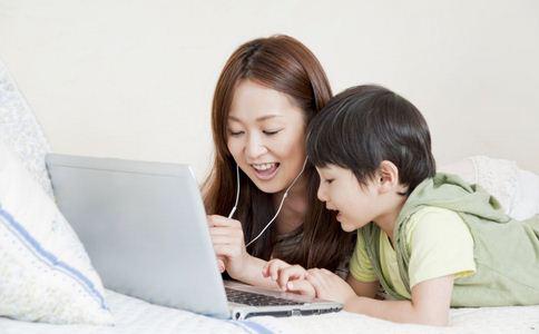 準分子術后注意事項 護眼 多眨眼 <a href=http://m.henggaotouzi.com/tags-眼睛干澀.html target=_blank class=infotextkey>眼睛干澀</a>