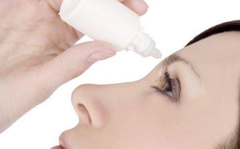 當心 電腦 眼睛 隱形眼鏡 眼科 嚴重 表示 導致 醫(yī)院 破