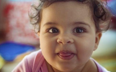 如何保護寶寶視力 寶寶的視力發育 3歲寶寶視力