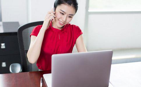 眼睛干澀怎么辦 眼睛發脹 青光眼 <a href=http://m.henggaotouzi.com/tags-白內障.html target=_blank class=infotextkey>白內障</a>