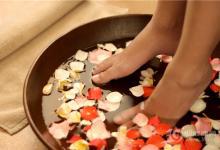 上病下治 養(yǎng)眼睛也可以靠泡腳