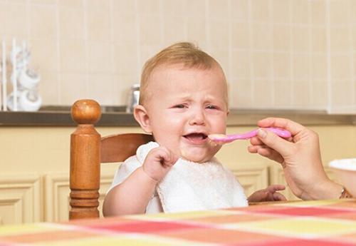 孩子缺乏微量元素易患近視