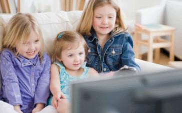 寶寶愛看電視,小心惹上五種病? 寶寶愛看電視,小心惹上五種病?