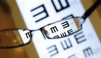 長時間戴眼鏡,真的會導致眼球突出嗎? 長時間戴眼鏡,真的會導致眼球突出嗎?