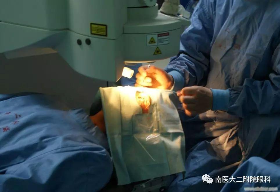 近視眼跑步戴不戴眼鏡？