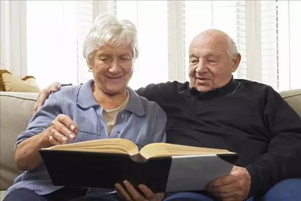 老人眼睛不適，當心五種眼病