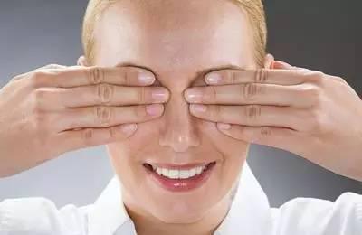 保護視力的4種鍛煉方法- 保護視力的4種鍛煉方法-