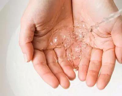 冬天到了,角膜塑形鏡的這些護(hù)理常識你都知道嗎? 冬天到了,角膜塑形鏡的這些護(hù)理常識你都知道嗎?