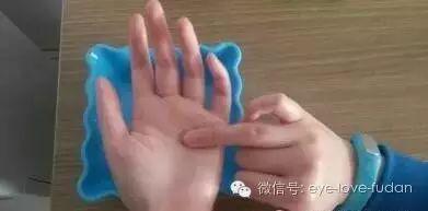 冬季角膜塑形鏡的清洗步驟