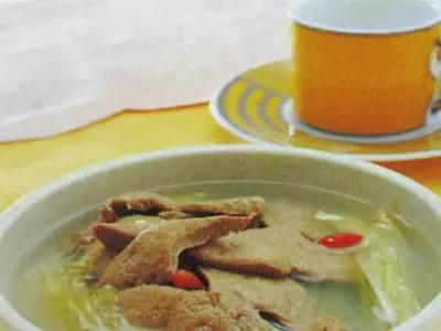 保護電腦族視力的八種養生食療方