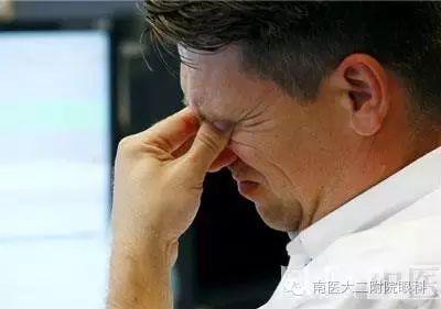 高血壓病人易出現(xiàn)眼底出血